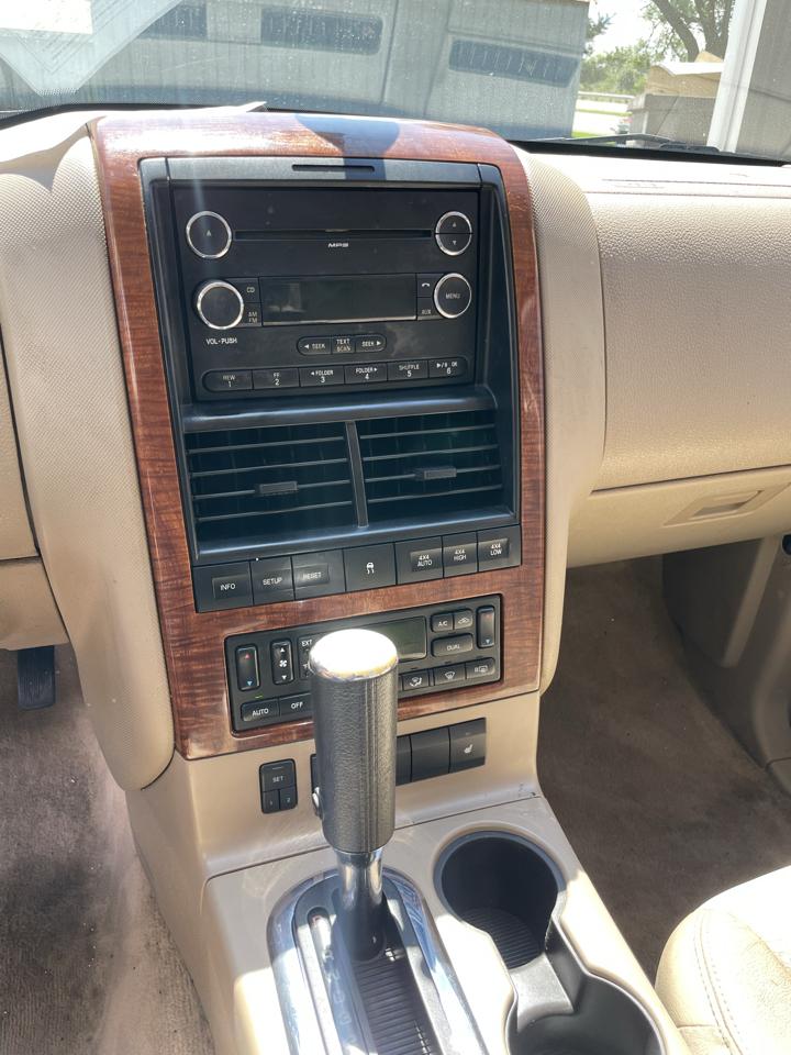 Ford Explorer  2009