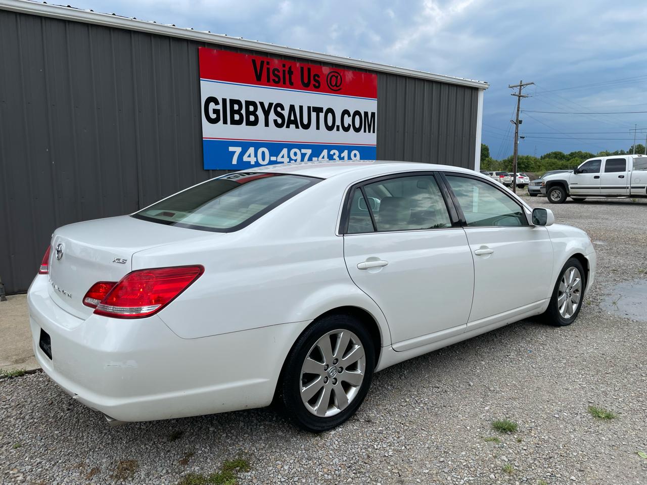 Toyota Avalon  2007