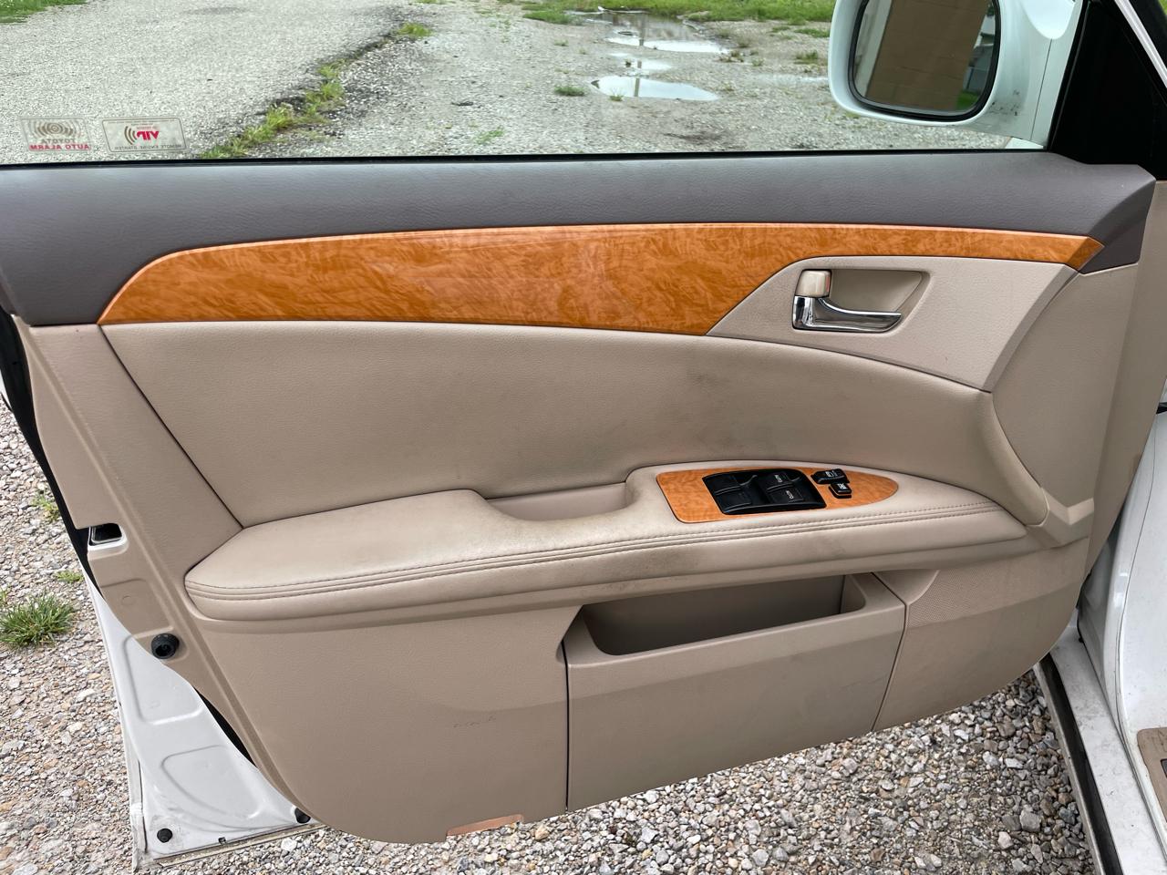 Toyota Avalon  2007