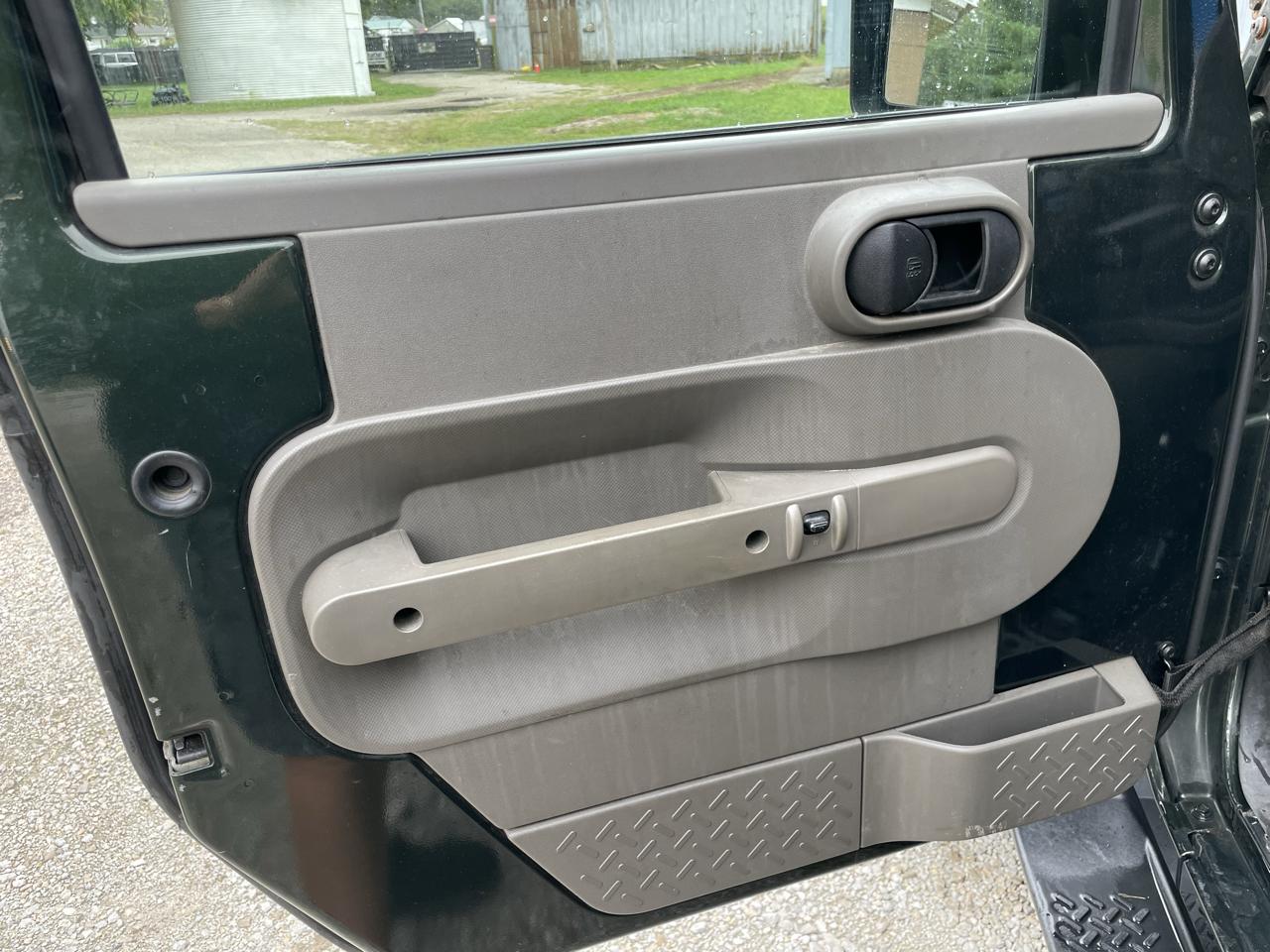 Jeep Wrangler Sahara 2010