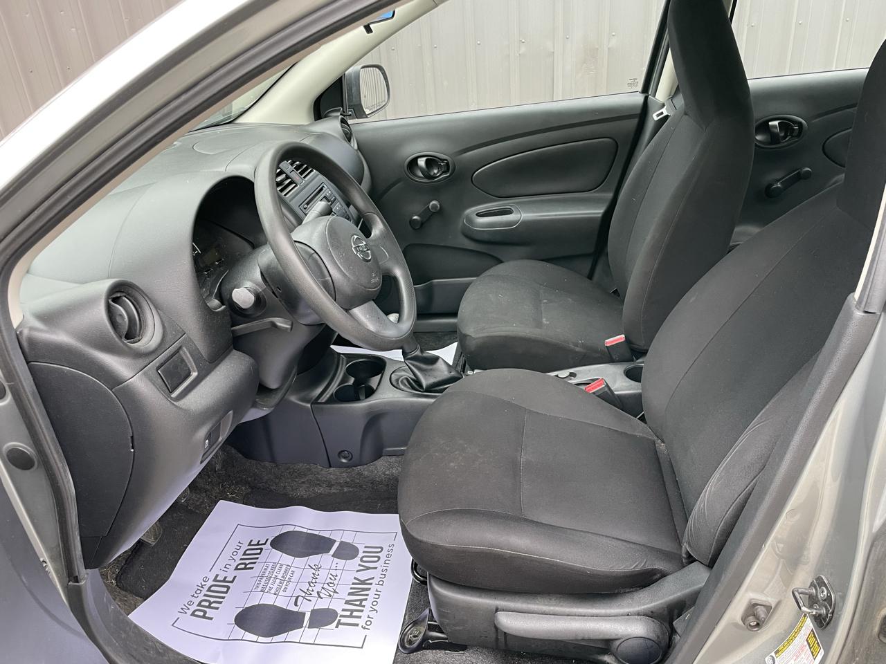 Nissan Versa  2012