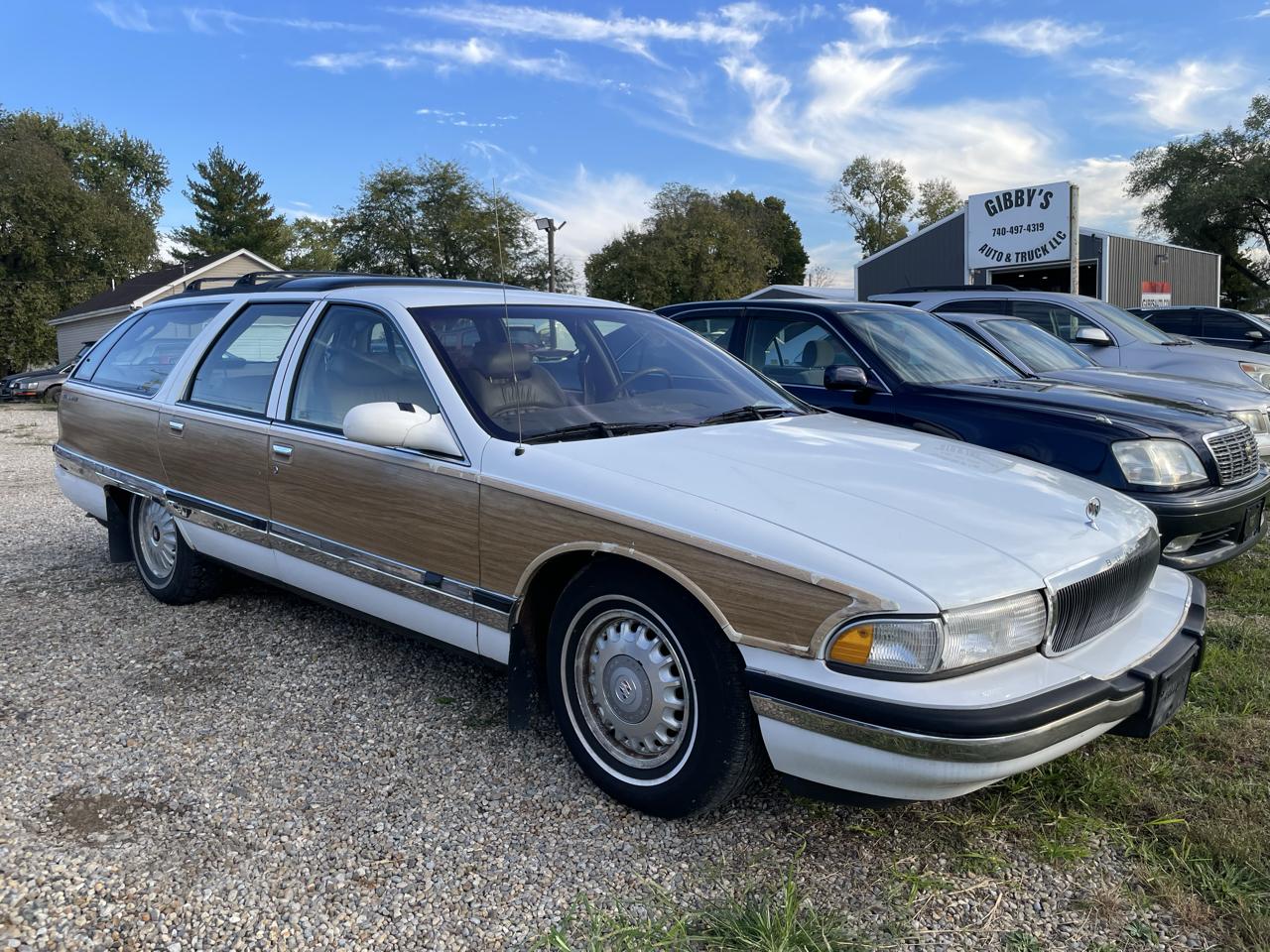 Buick Roadmaster Wagon  1995