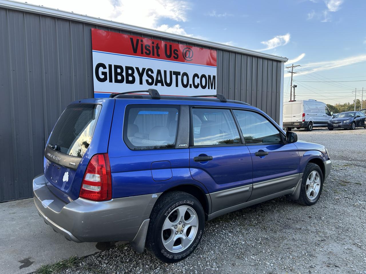 Subaru Forester photo 3
