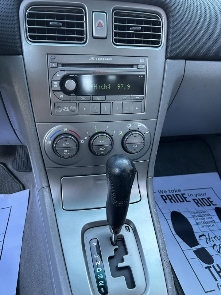 Subaru Forester photo 10