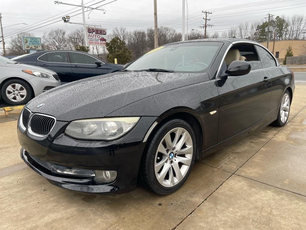 BMW 3-Series 328i Convertible 2011