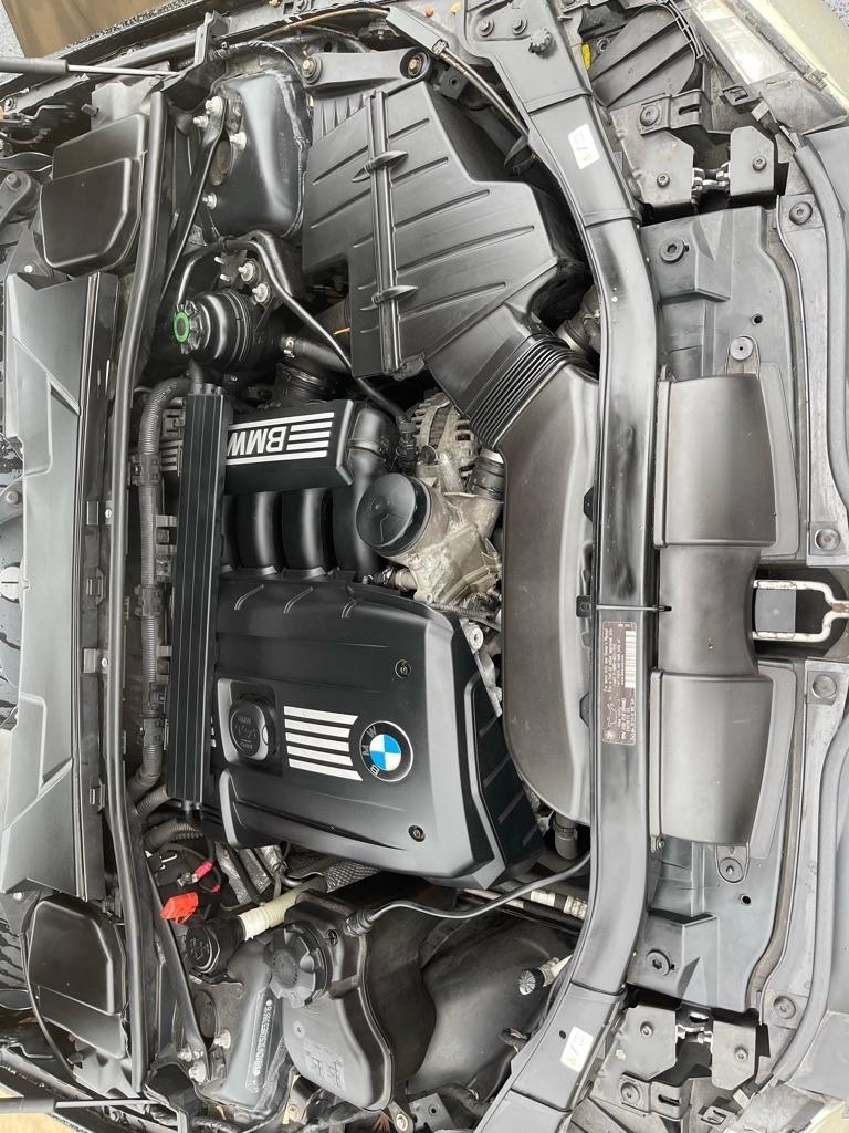 BMW 3-Series 328i Convertible 2011