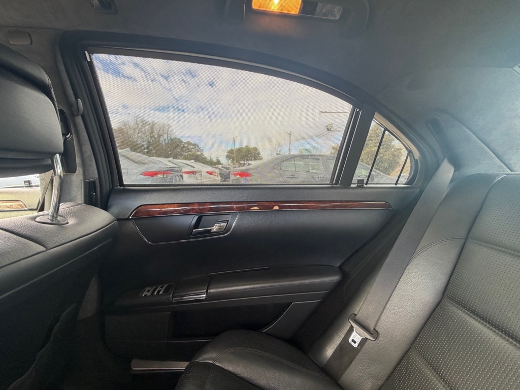 Mercedes-Benz S-Class S63 AMG 2008