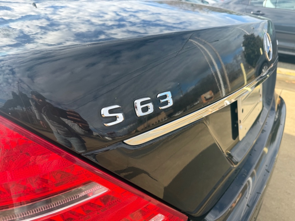 Mercedes-Benz S-Class S63 AMG 2008
