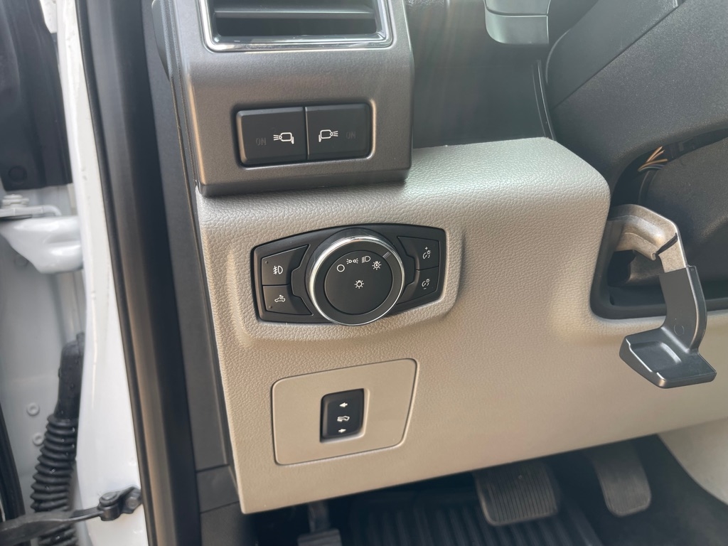 Ford F-150 XL SuperCrew 6.5-ft. Bed 4WD 2017