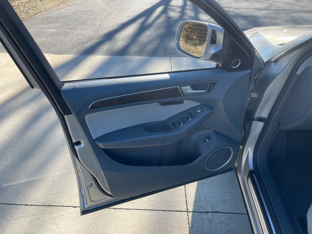 Audi Q5 2.0 quattro Premium 2014