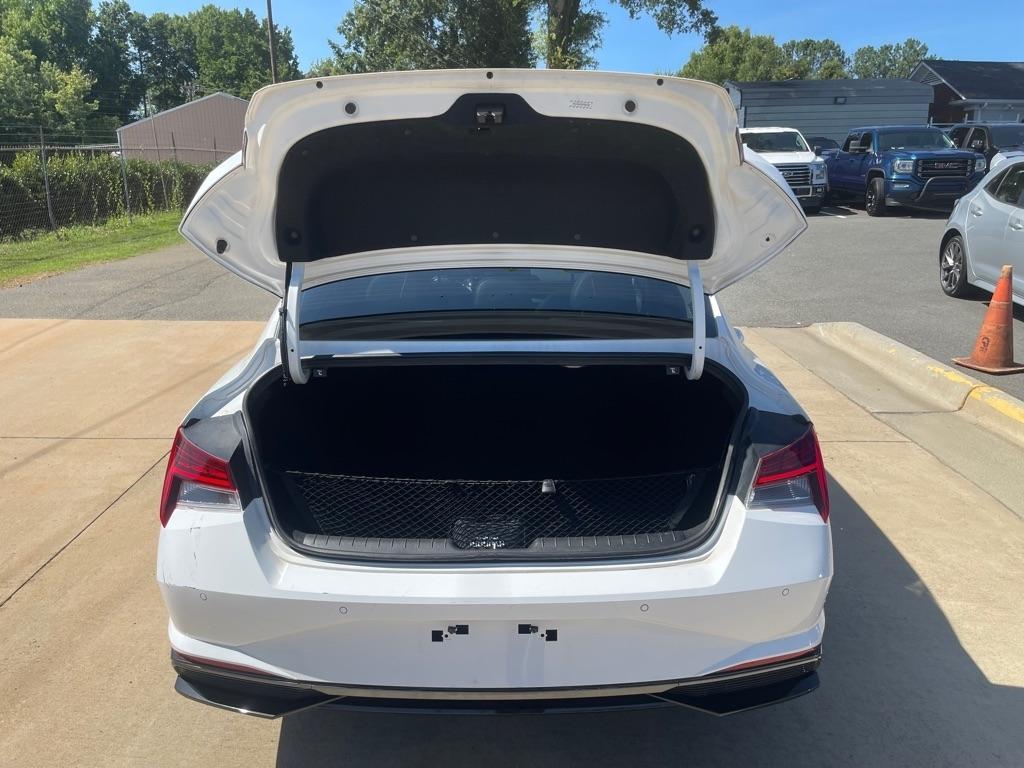 Hyundai Elantra Limited Hybrid 2023