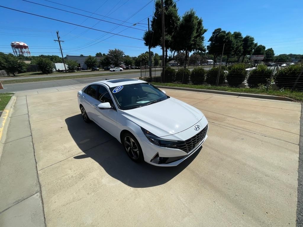 Hyundai Elantra Limited Hybrid 2023