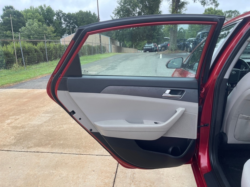 Hyundai Sonata SE 2017