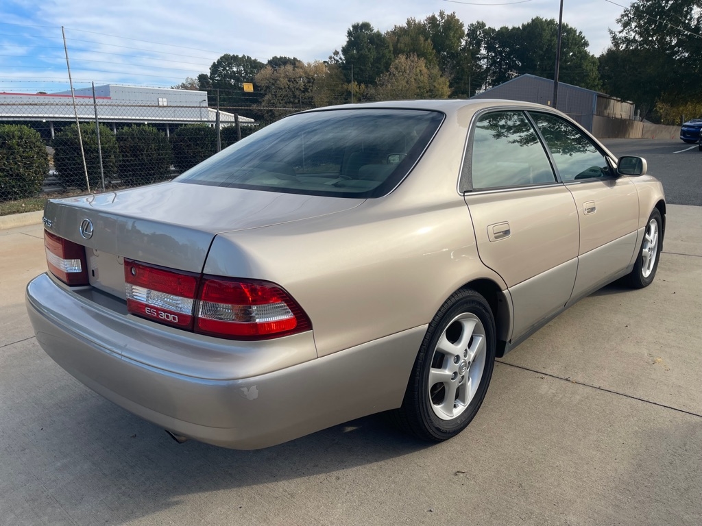 Lexus ES 300 Sedan 2001 Lexus ES 300 Sedan 2001
