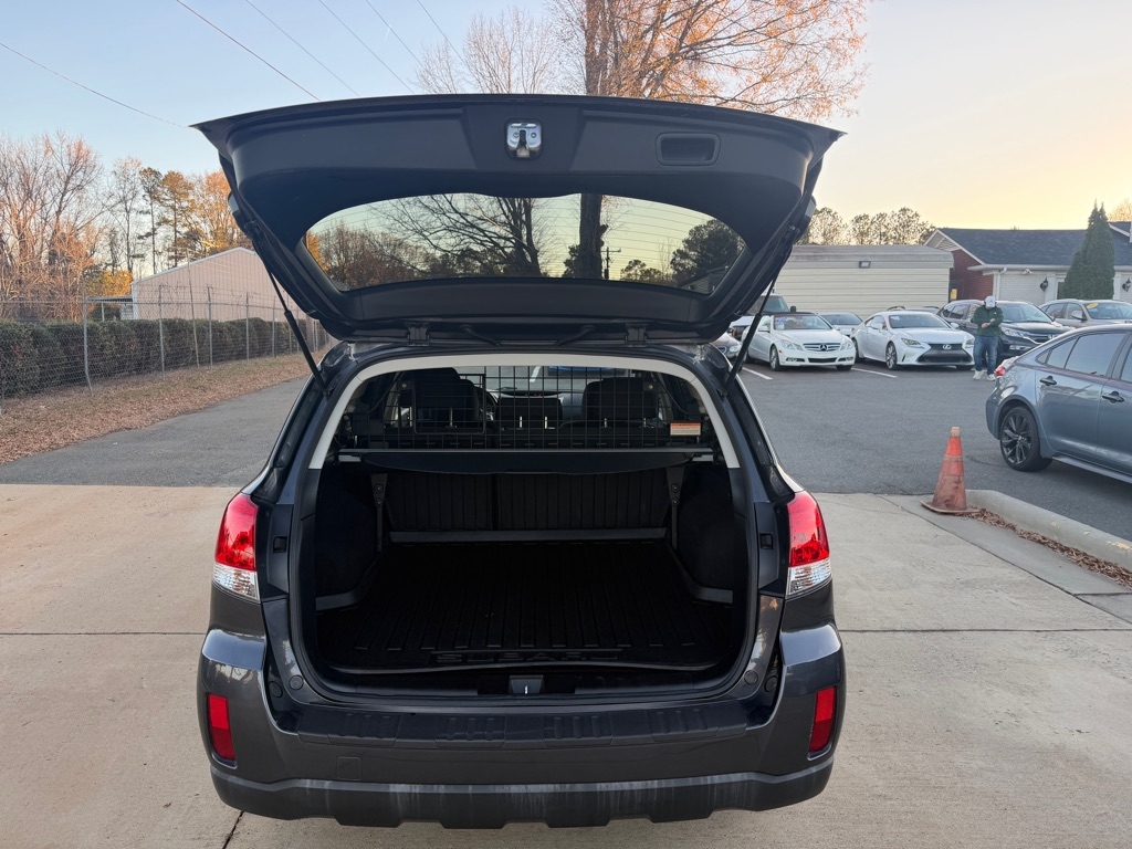 Subaru Outback 2.5i Premium 2013