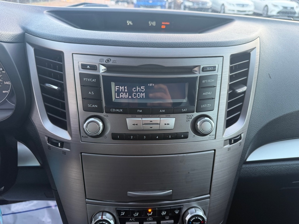 Subaru Outback 2.5i Premium 2013