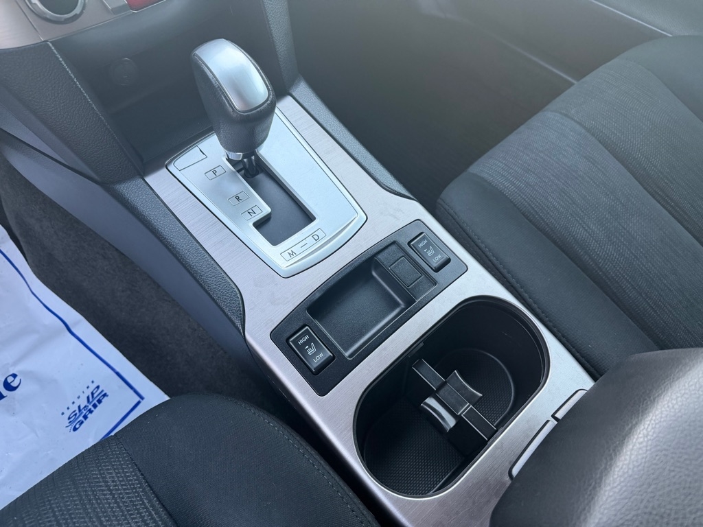 Subaru Outback 2.5i Premium 2013