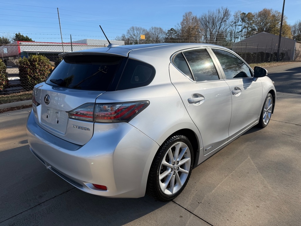 Lexus CT 200h Base 2013