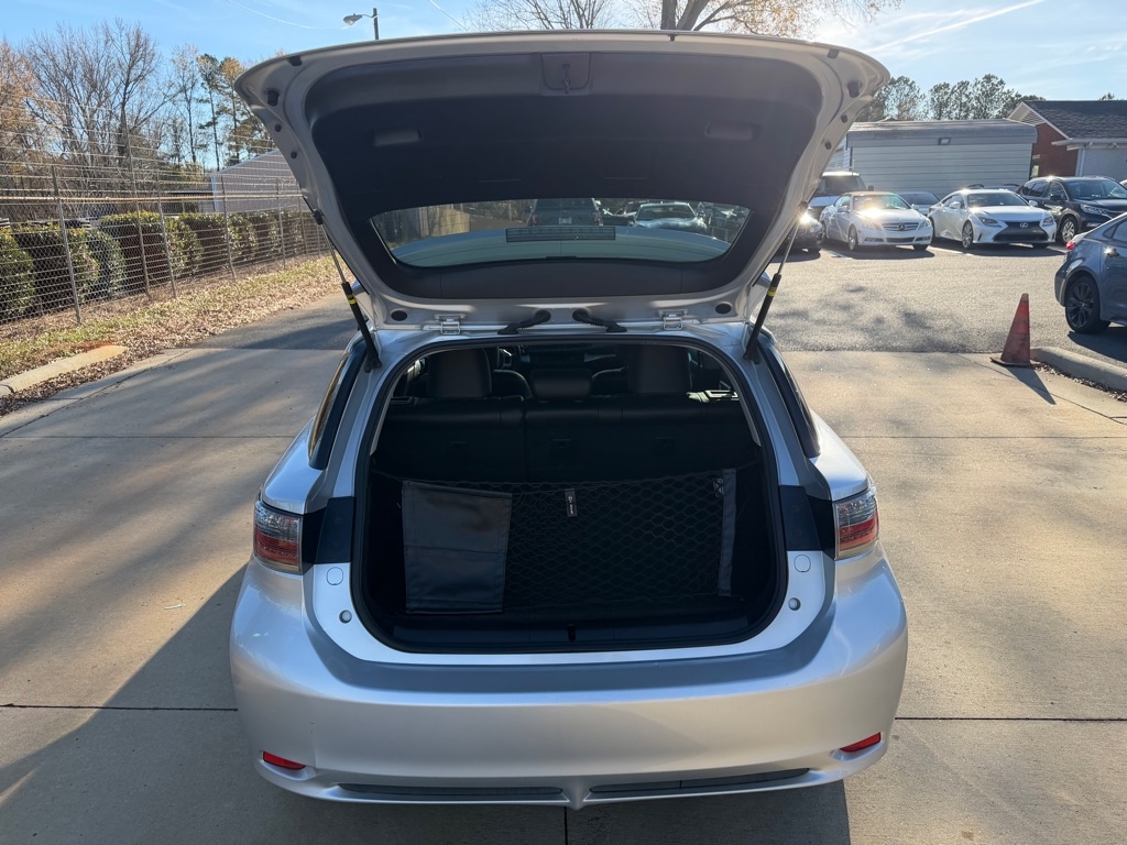 Lexus CT 200h Base 2013