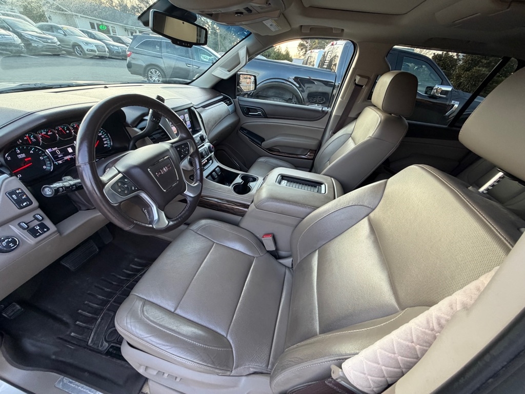 GMC Yukon SLT 4WD 2017