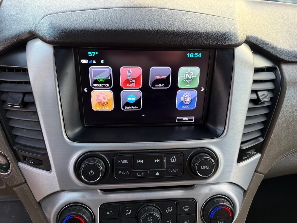 GMC Yukon SLT 4WD 2017