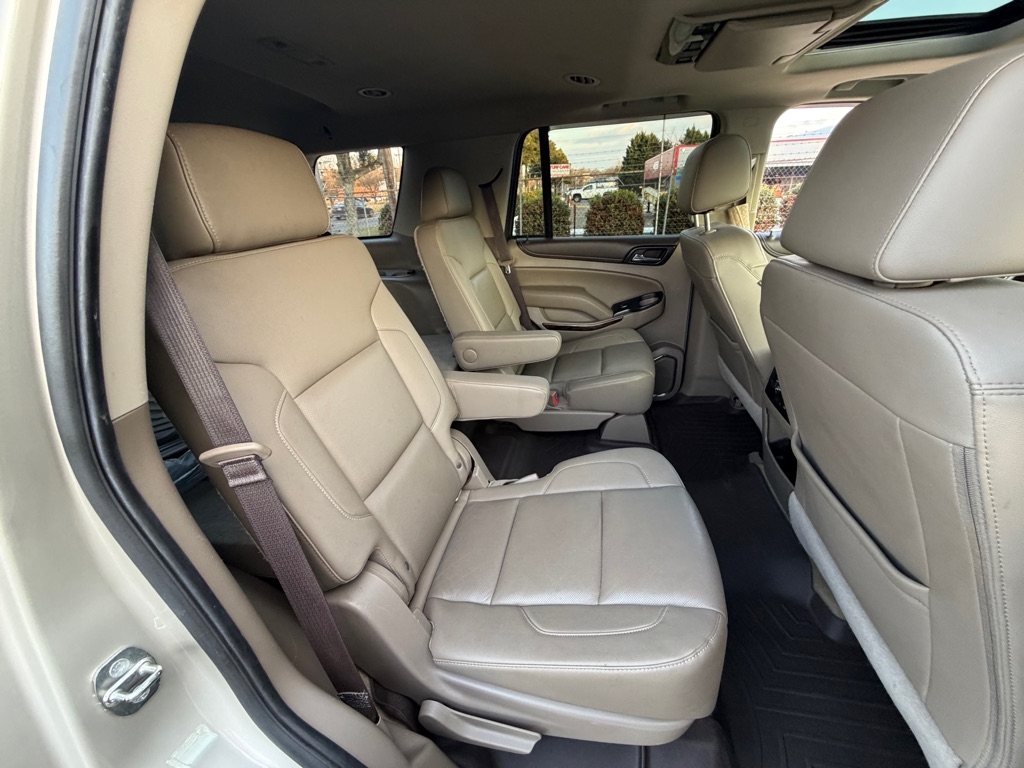 GMC Yukon SLT 4WD 2017