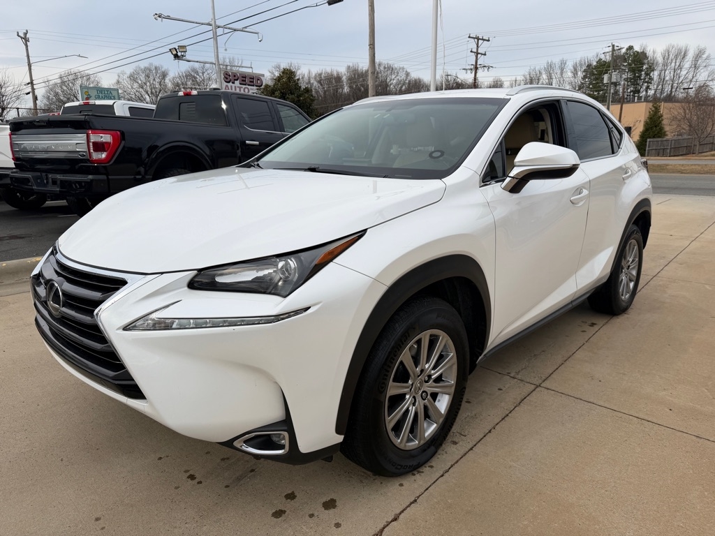 Lexus NX 200t FWD 2016