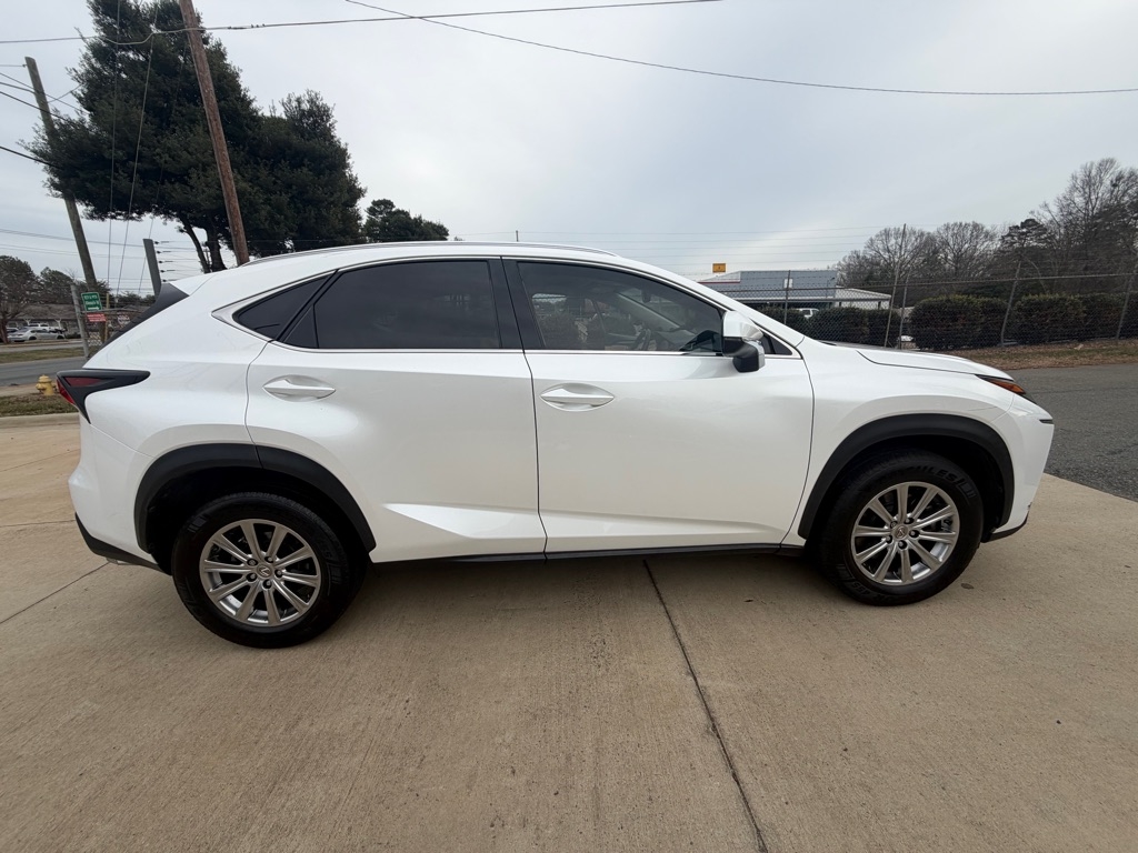 Lexus NX 200t FWD 2016