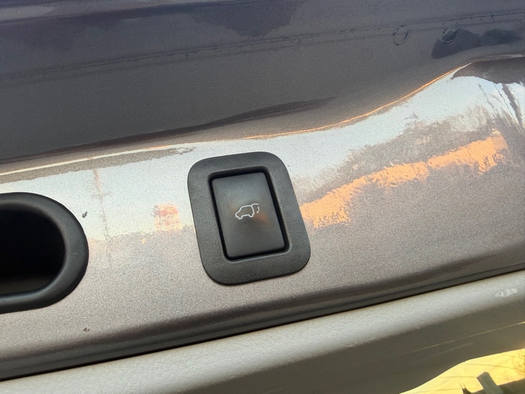 Toyota Highlander XLE AWD V6 2016