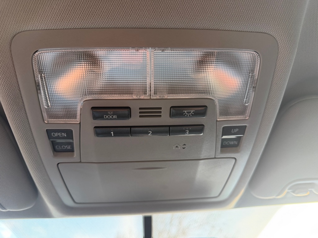 Toyota Highlander XLE AWD V6 2016