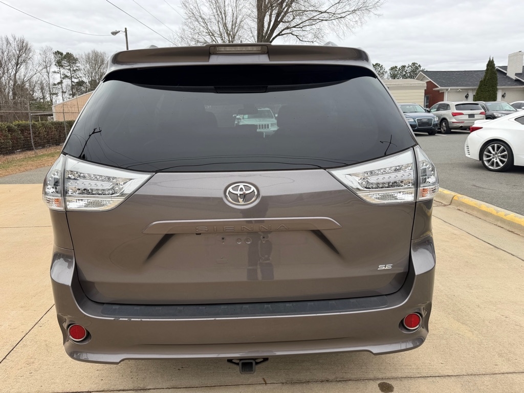 Toyota Sienna SE 8-Passenger 2018