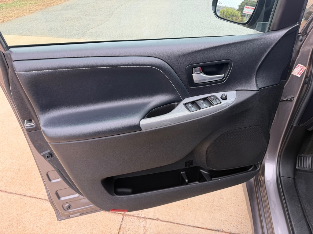 Toyota Sienna SE 8-Passenger 2018