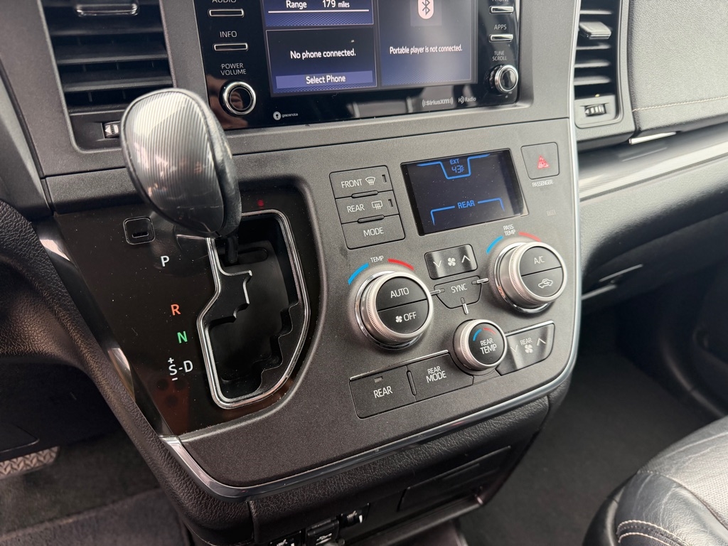 Toyota Sienna SE 8-Passenger 2018