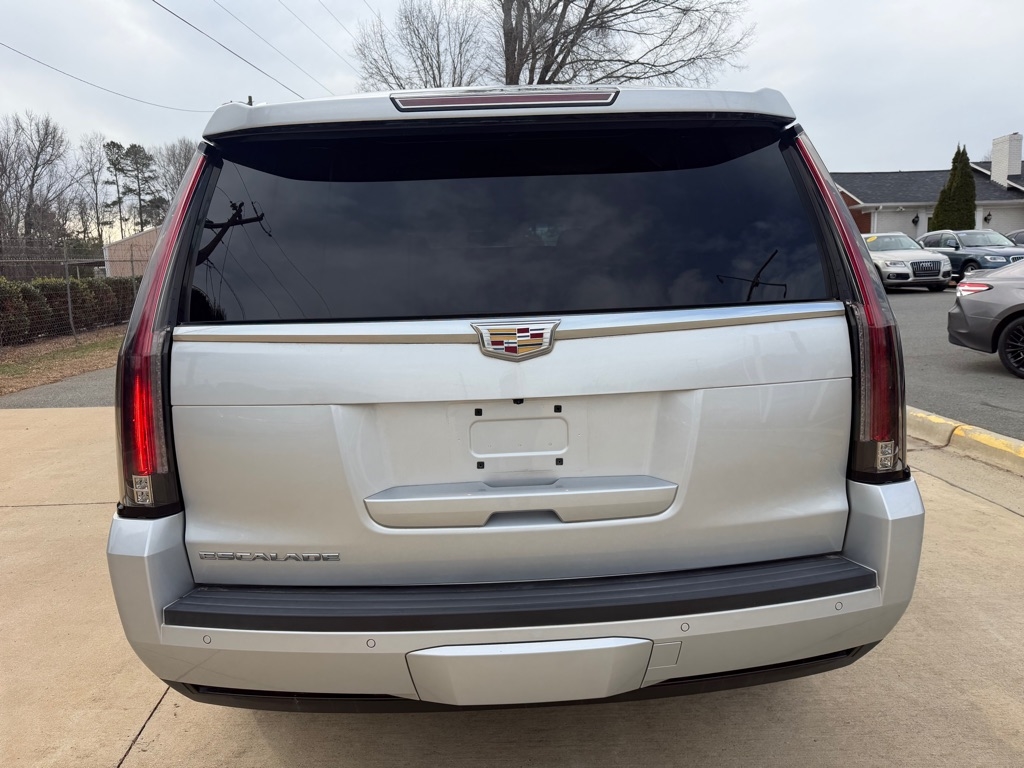 Cadillac Escalade Premium 4WD 2016