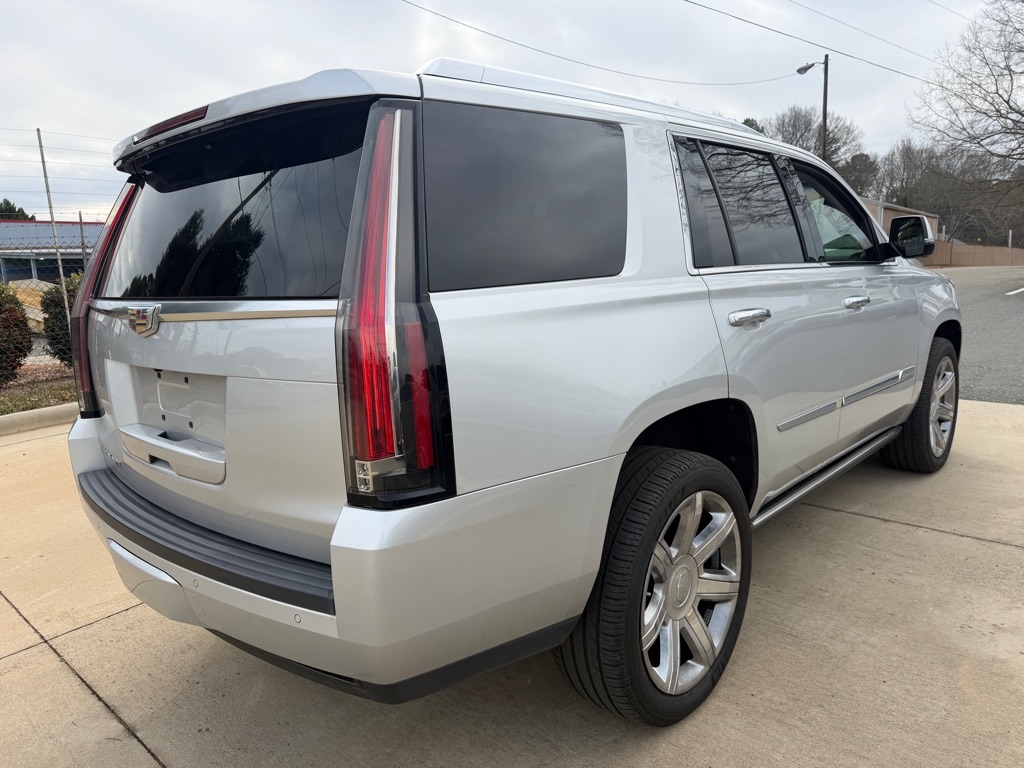 Cadillac Escalade Premium 4WD 2016
