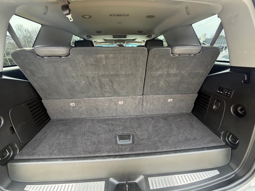 Cadillac Escalade Premium 4WD 2016