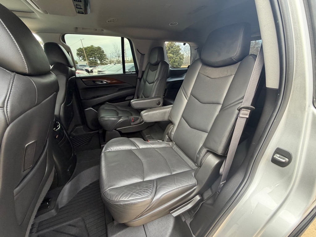 Cadillac Escalade Premium 4WD 2016