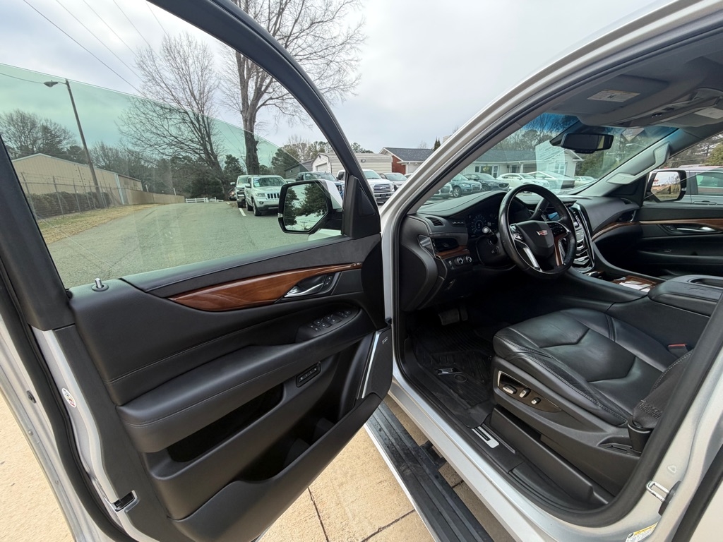 Cadillac Escalade Premium 4WD 2016