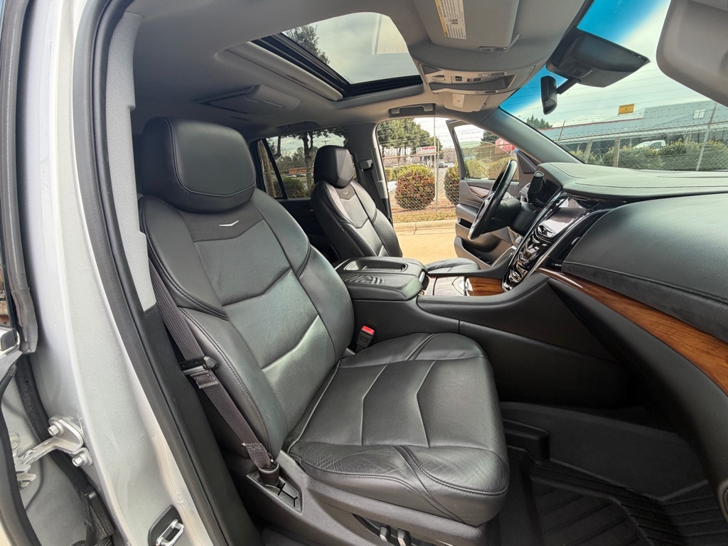 Cadillac Escalade Premium 4WD 2016