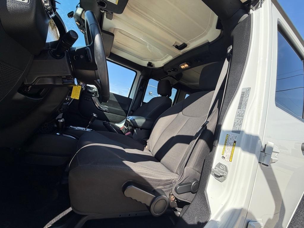 Jeep Wrangler Unlimited Sport 4WD 2017