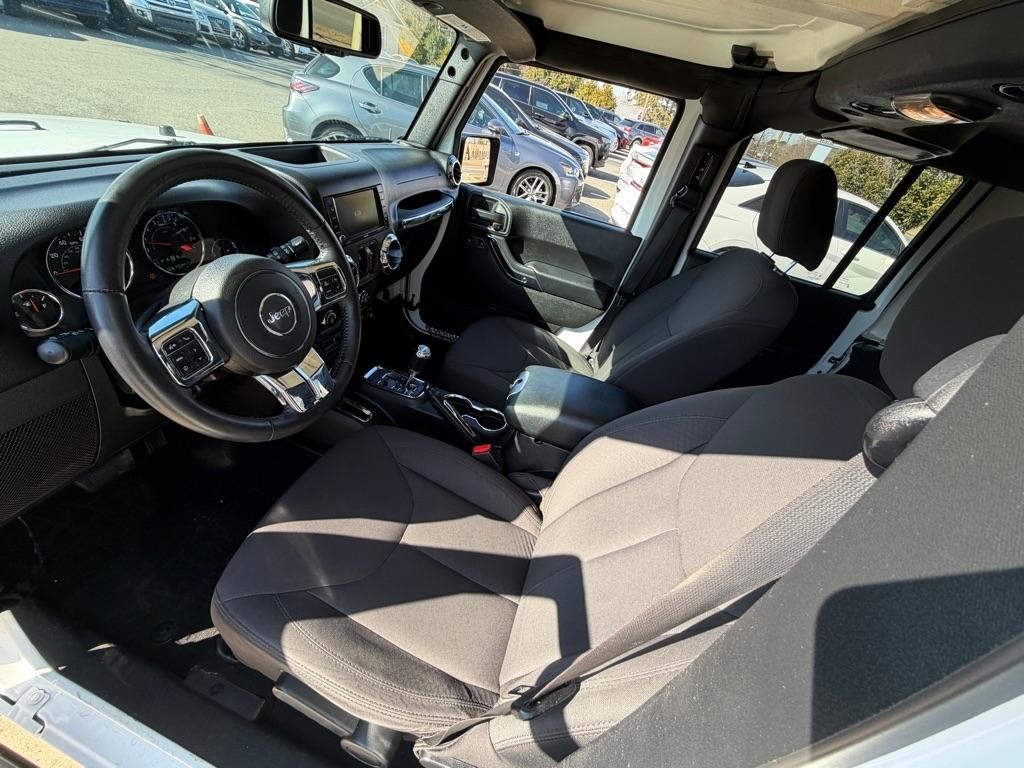 Jeep Wrangler Unlimited Sport 4WD 2017