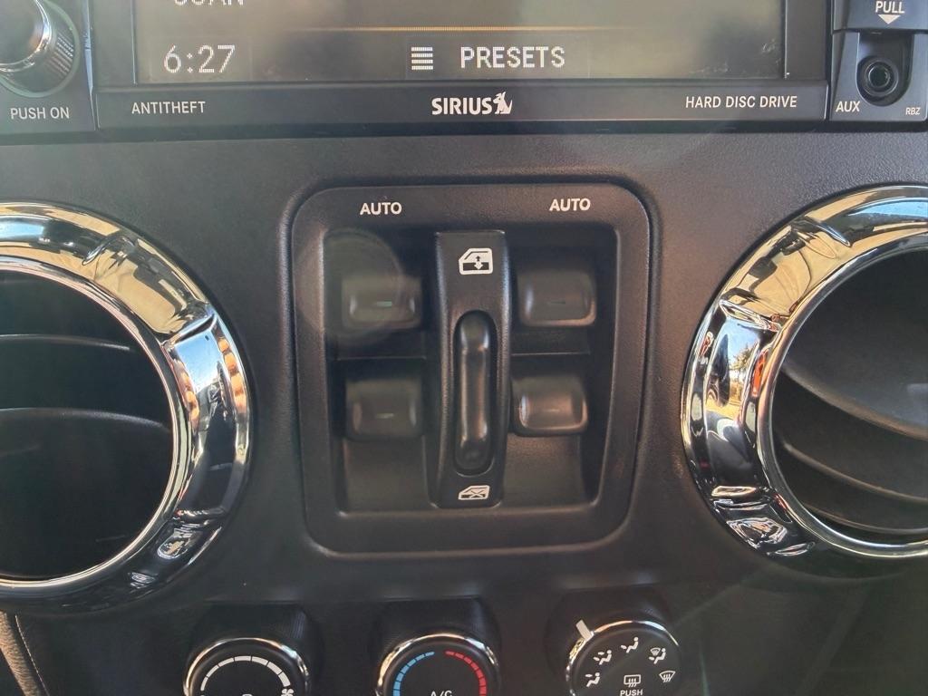 Jeep Wrangler Unlimited Sport 4WD 2017