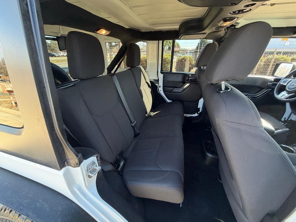 Jeep Wrangler Unlimited Sport 4WD 2017