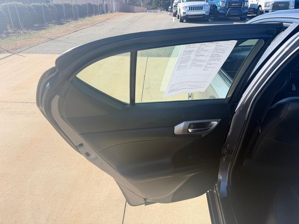 Lexus CT 200h Base 2015