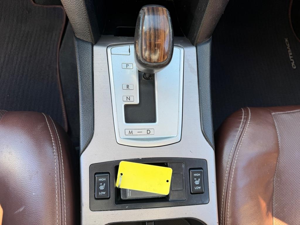 Subaru Outback 2.5i Limited 2014