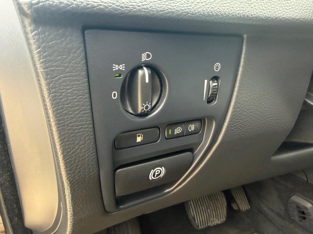 Volvo XC90 3.2 R-Design AWD 2013