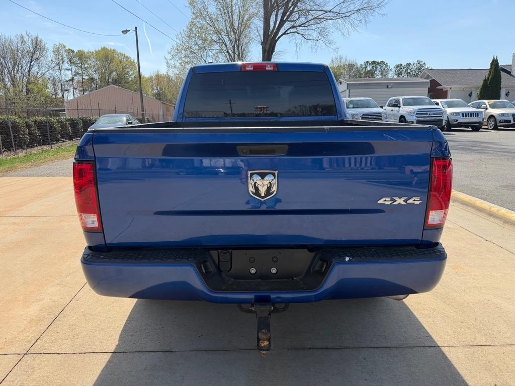RAM 1500 Classic Tradesman Quad Cab 4WD 2019
