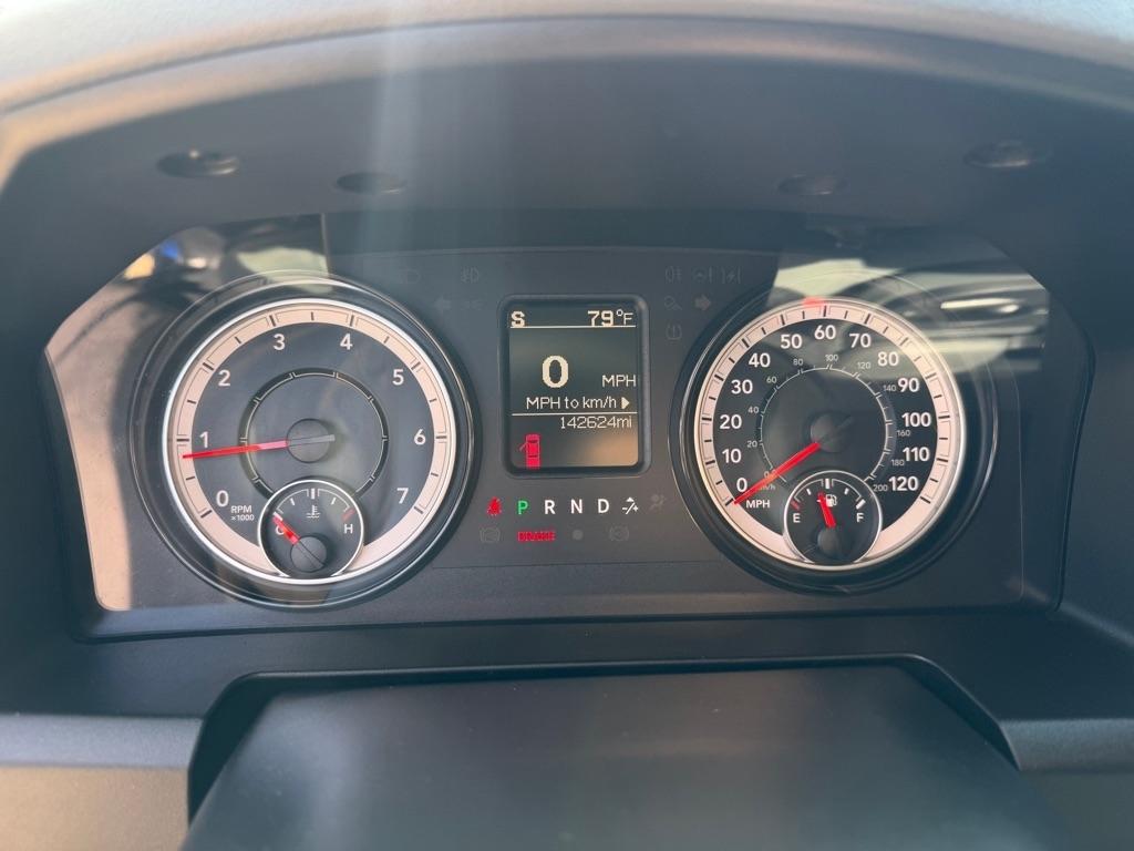 RAM 1500 Classic Tradesman Quad Cab 4WD 2019