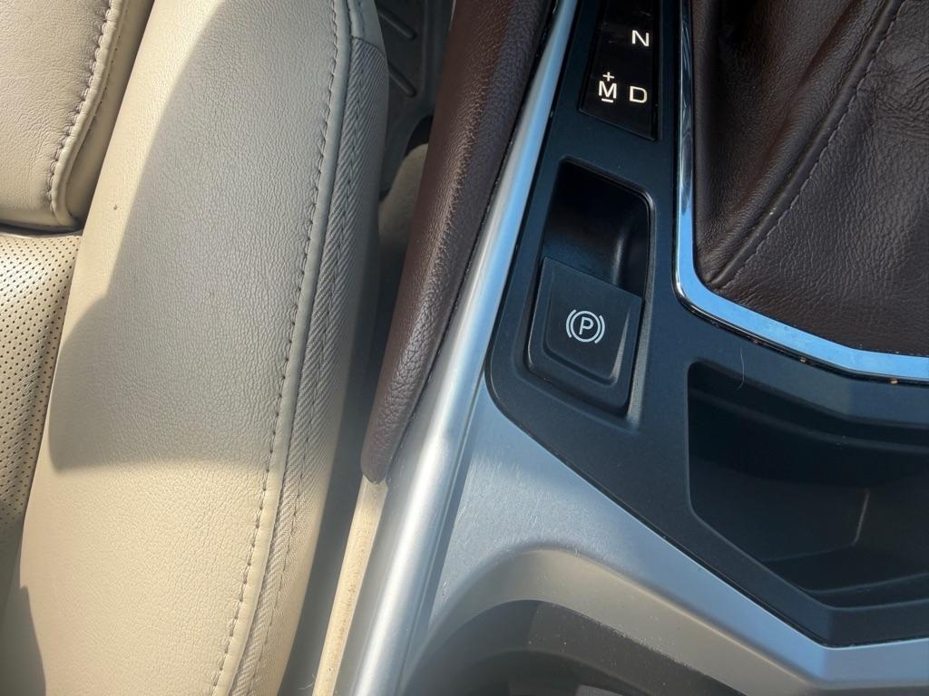 Cadillac SRX Luxury Collection AWD 2014