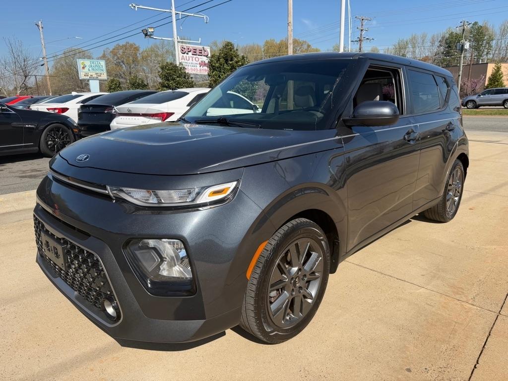 Kia Soul EX 2021